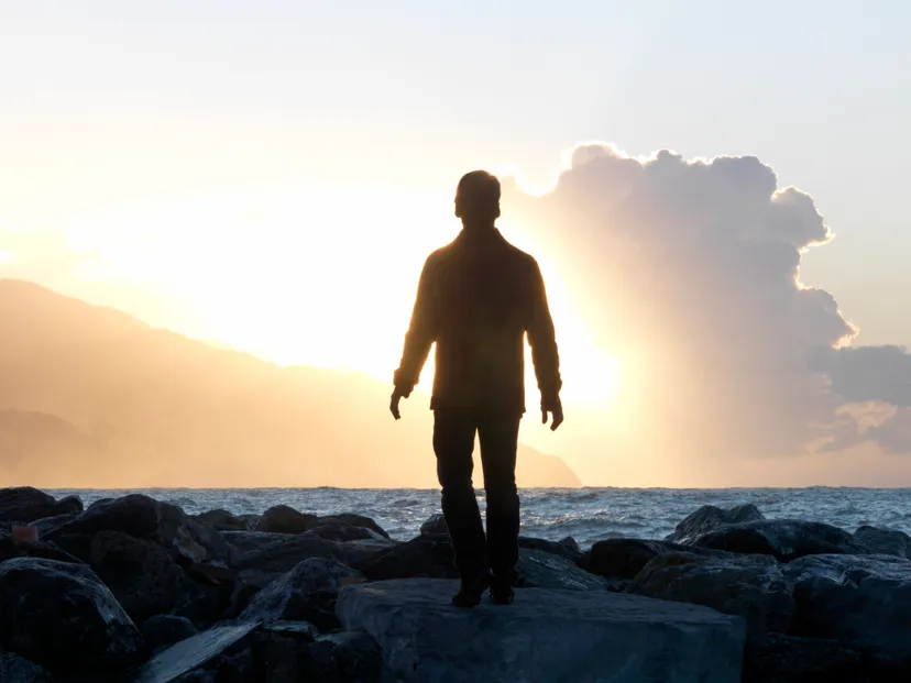 Seeing Dead Person Alive in Dream Meaning - Islamic Interpretation of Dreams 1 Seeing dead person alive in dream - Sakeena Academy